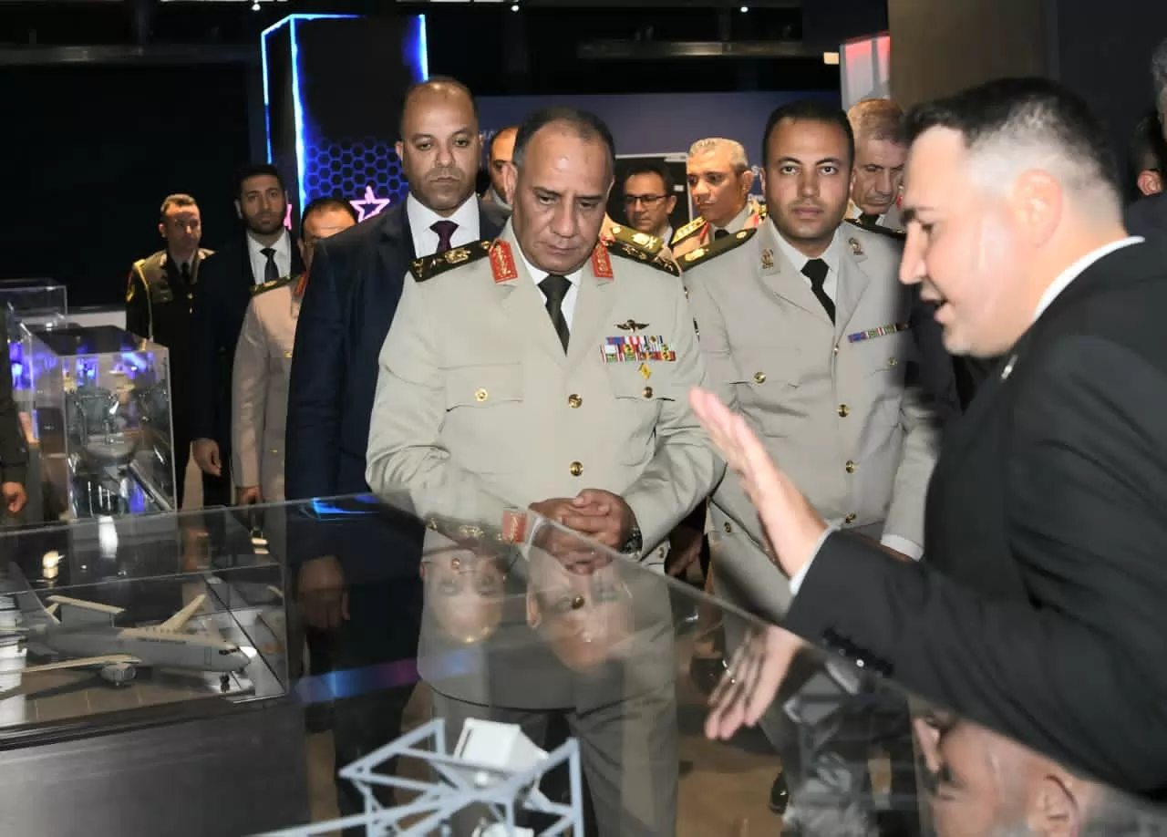 وزير الدفاع يعود إلى أرض الوطن بعد إنتهاء زيارته الرسمية لتركيا