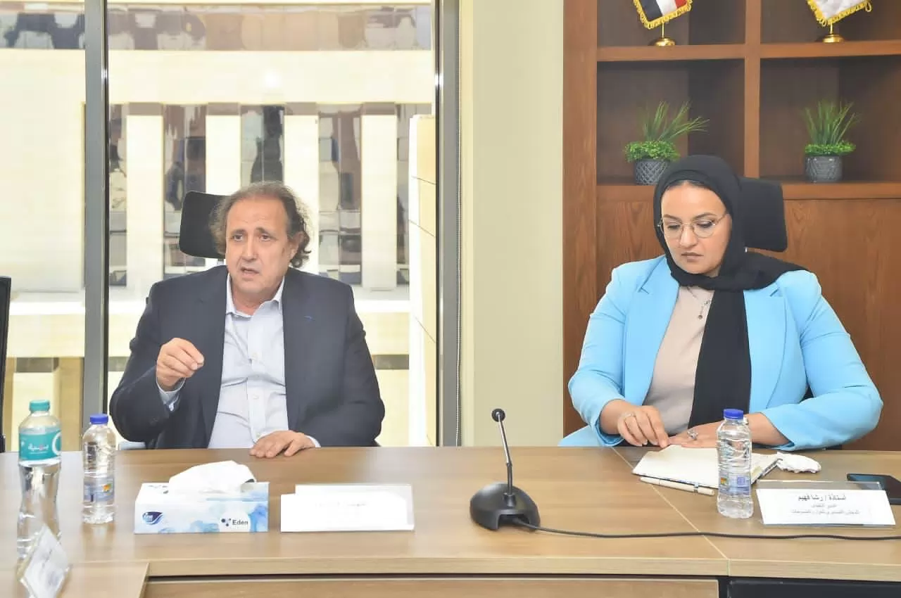 تنمية الصادرات: الصناعات النسيجية من القطاعات الاستراتيجية الداعم