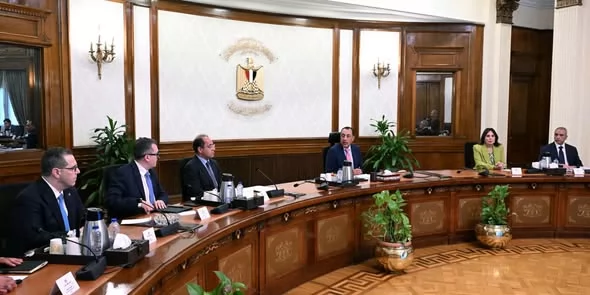 رئيس الوزراء يتابع موقف سداد مستحقات هيئة المجتمعات العمرانية الجديدة لدى الجهات الحكومية 