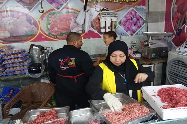 تحرير31 محضرًا وضبط207 كجم لحوم ودواجن وأسماك غير صالحة للاستهلاك