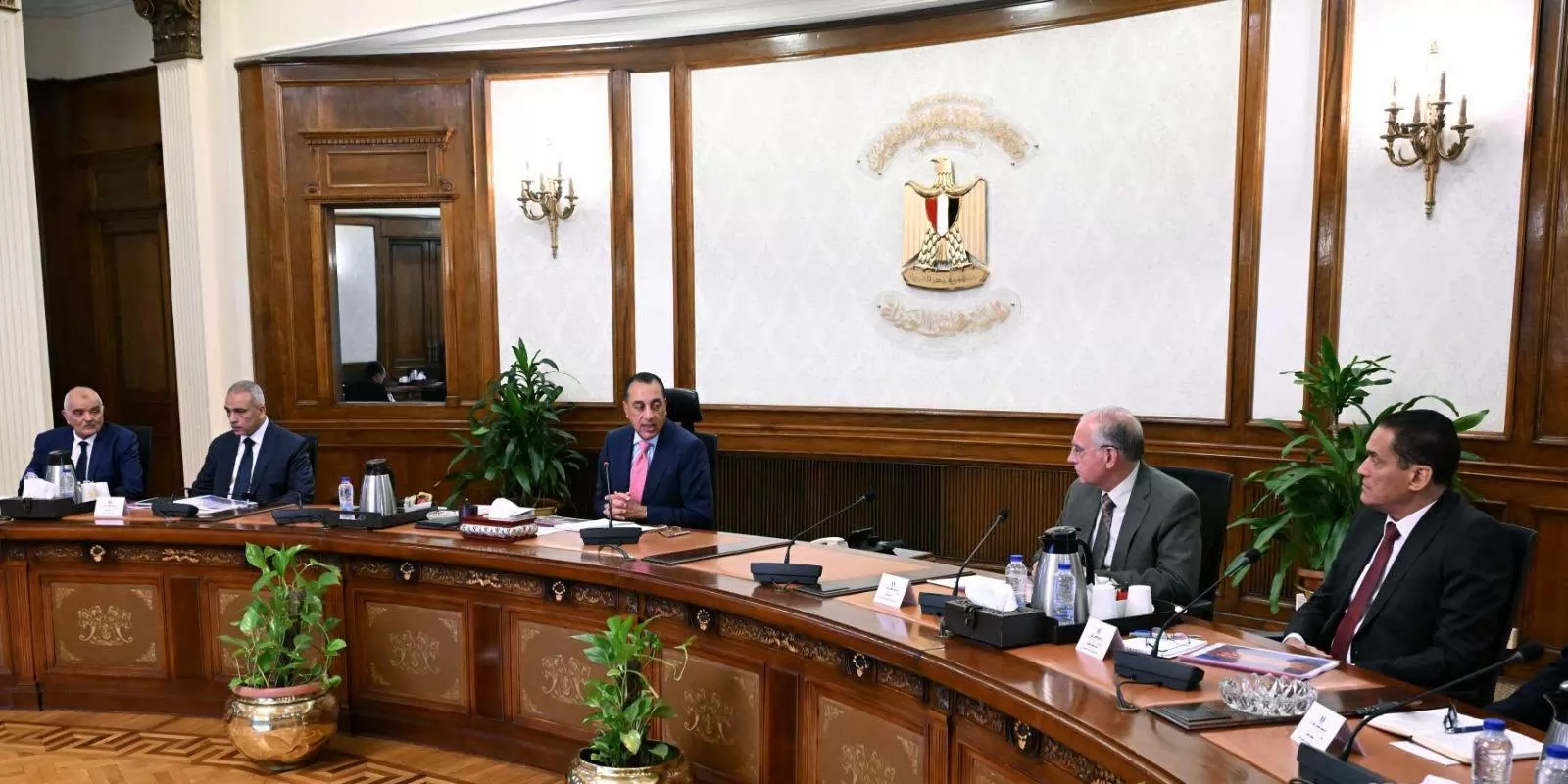 رئيس الوزراء يتابع مستجدات مشروع الأجهزة التعويضية