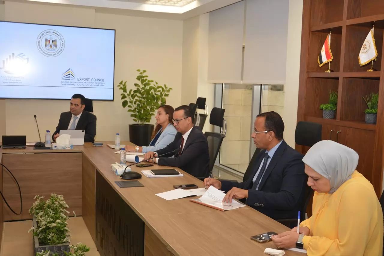 حاتم النواوي: وزارة الاستثمار تتبنى رؤية متكاملة لتنمية الصادرات
