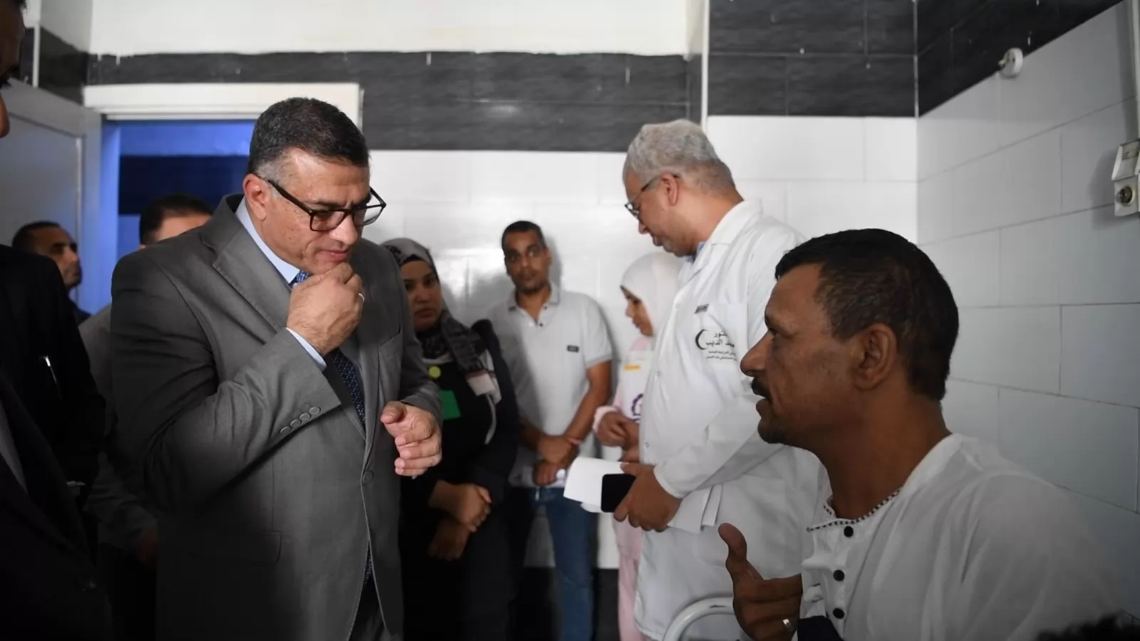 محافظ قنا يُجري حركة إدارية جديدة..تعيين مدير ونقل آخر إلى أبوتشت