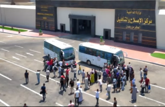 الإفراج بالعفو عن 1214 نزيلاً بموجب قرار رئيس الجمهورية