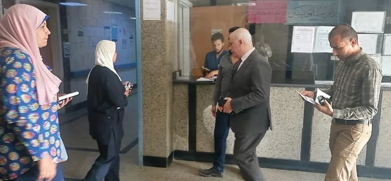 إحالة طبيبين واثنين من التمريض للتحقيق خلال جولة مفاجئة لوكيل صحة