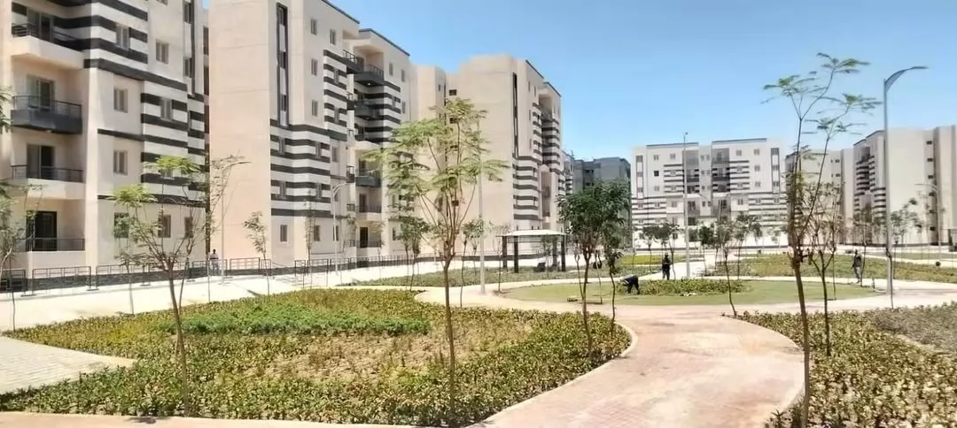 وزيرة الإسكان تتابع موقف تنفيذ عدد من المشروعات بمدينة المنيا 