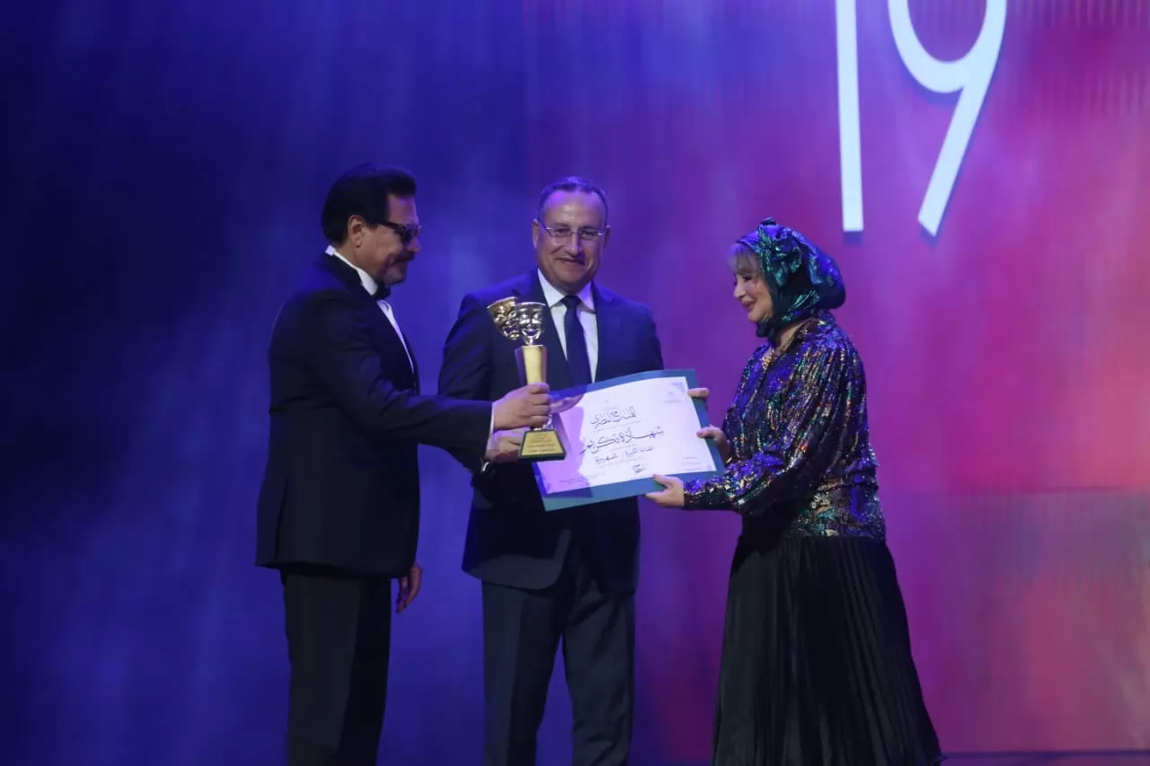 المهرجان القومي للمسرح يكرم سبعة من رموز الفن .. صور