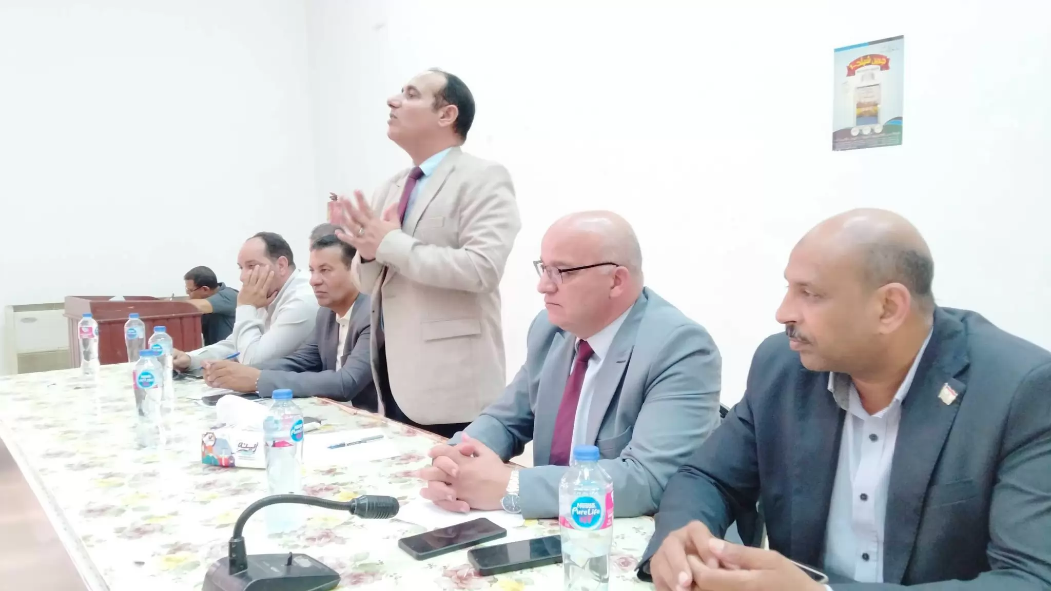 اجتماع موسع لشؤون المديريات لبحث ملفات الاستصلاح