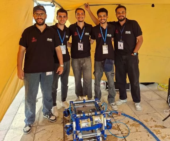 تعرف على البرامج المتاحة وفرص عمل خريجى هندسة الجامعة المصرية الر