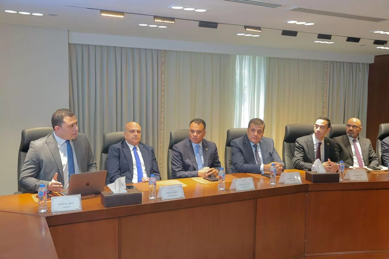 وزير الشباب ومدير «مستقبل مصر» يبحثان تعزيز التكامل المؤسسي