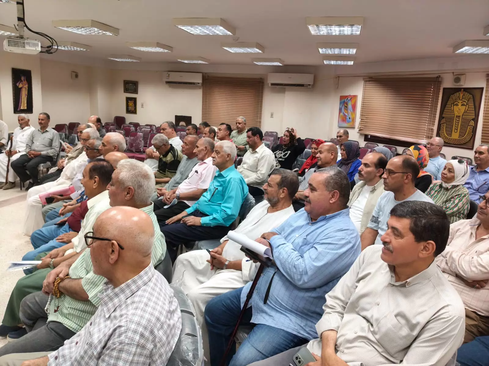 محمد رمضان يقود استعدادات مبكرة للعام الدراسي الجديد بفاقوس