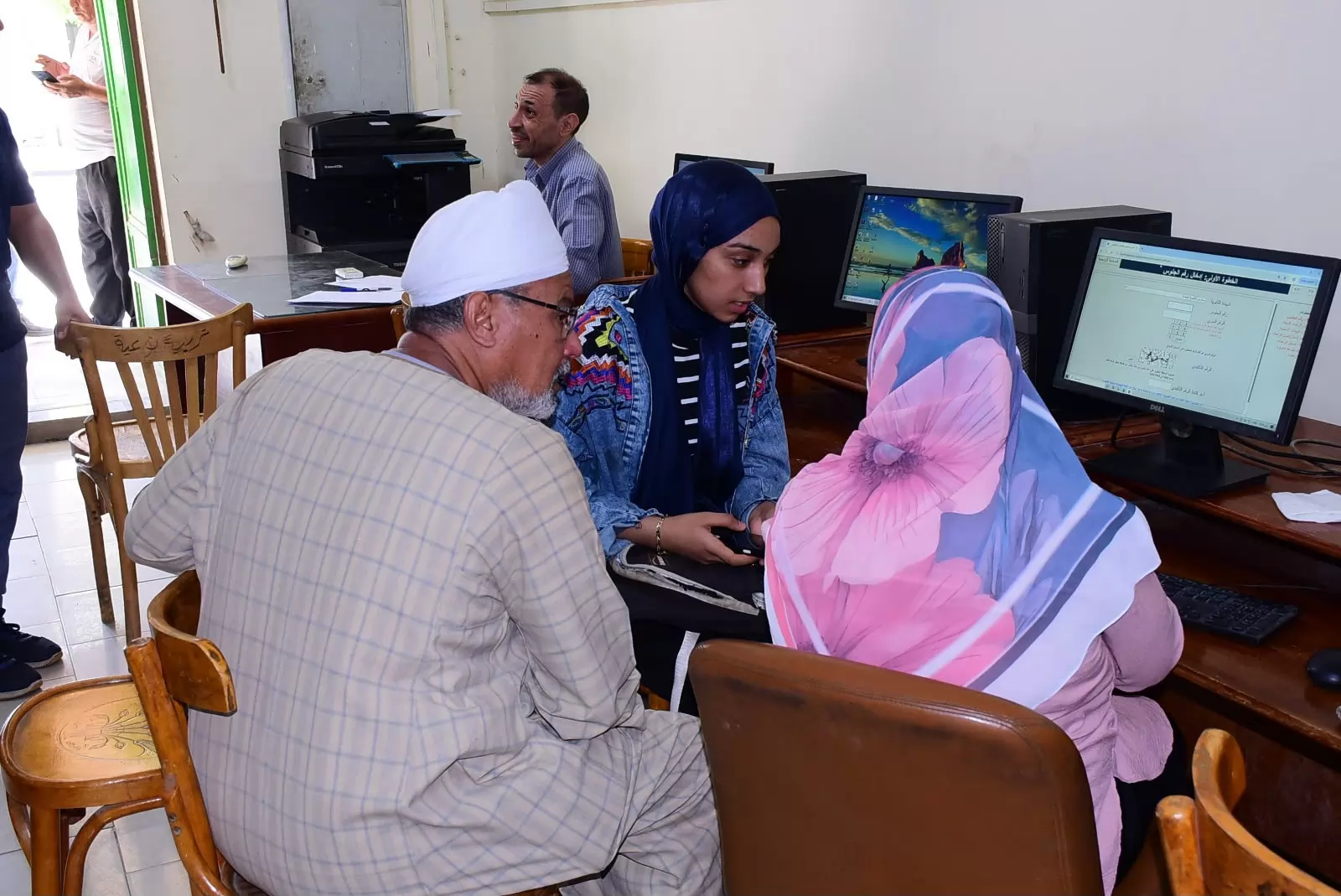 الجامعات الحكومية تواصل تقديم الدعم لطلاب المرحلة الأولى للتنسيق