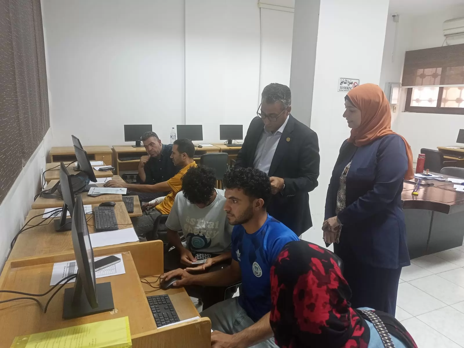 جامعة القناة تواصل الدعم الفني لطلاب المرحلة الأولى للتنسيق
