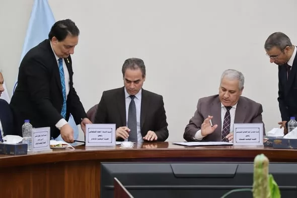 الشوربجي والمسلماني يوقعان بروتوكول التعاون بين هيئتي الصحافة والإعلام 