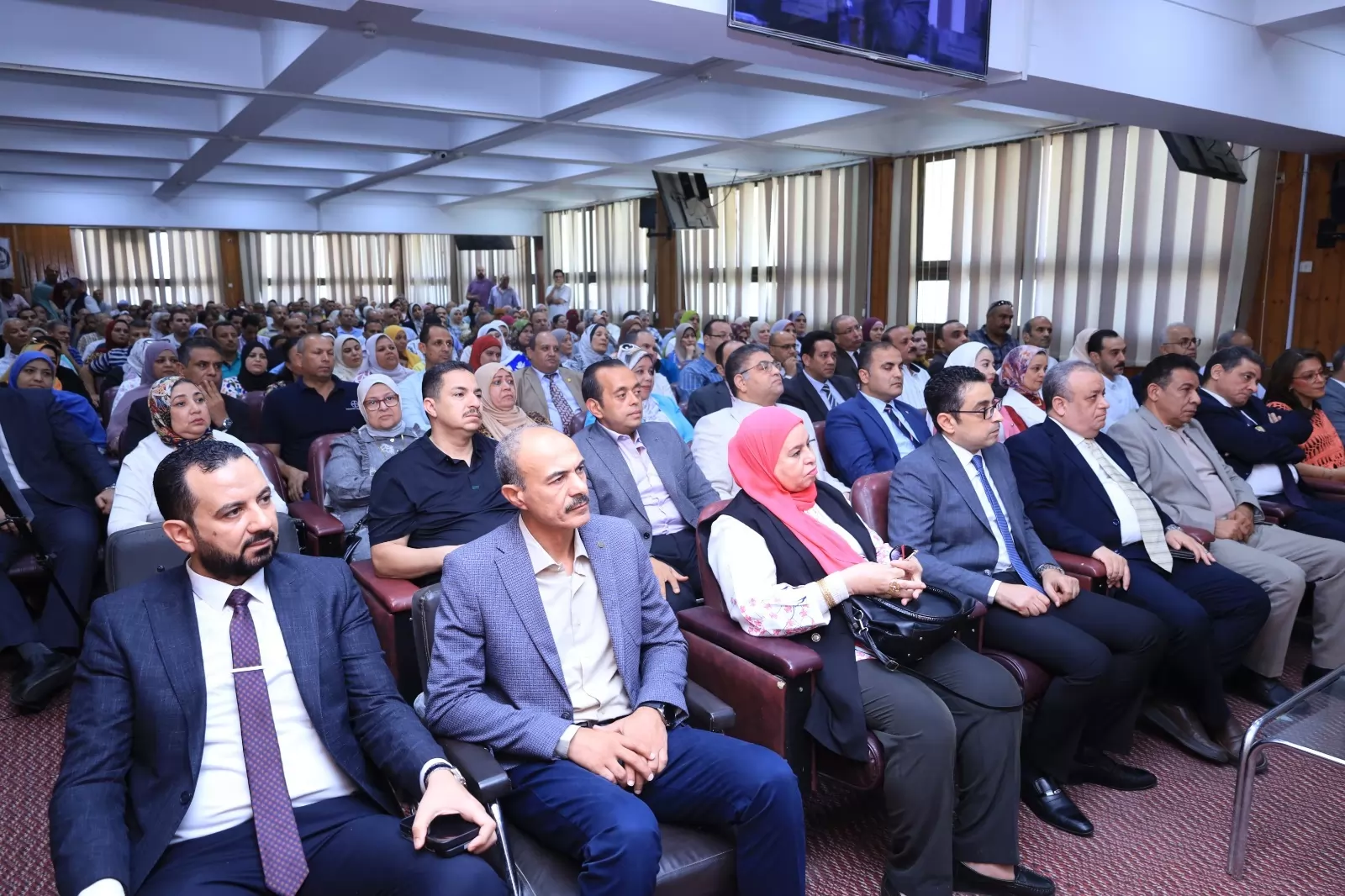  رئيس جامعة المنيا يعلن انطلاق مهرجان شعلة