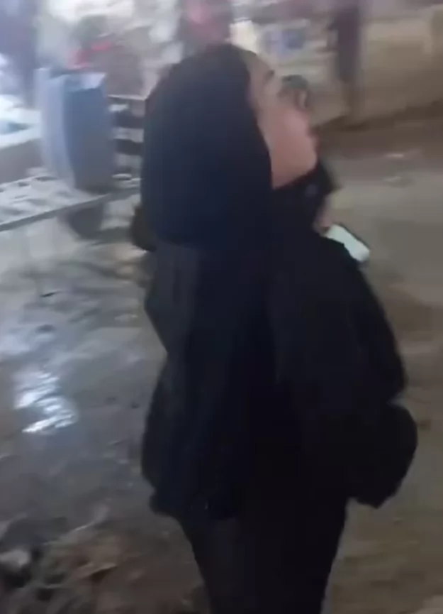 ضبط ربة منزل تعدت على سائق 