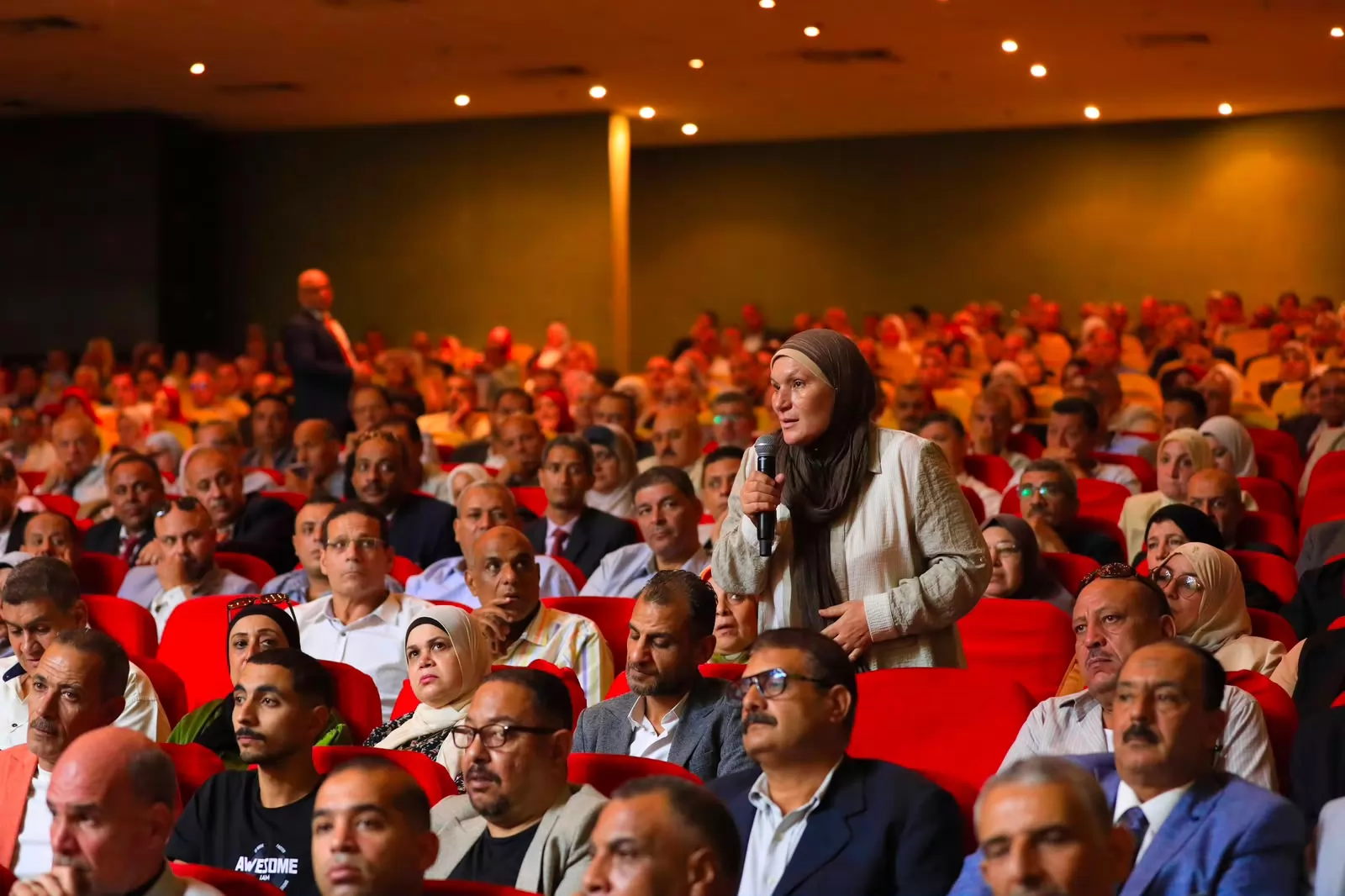 وزير التربية والتعليم يعقد لقاءً موسعًا مع ٤٥٠٠ مدير مدرسة من ٢١ محافظة   