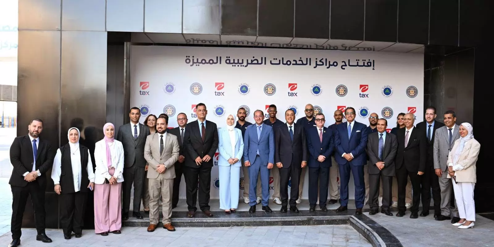 رئيس الوزراء يطلق تطبيق خدمات التصرفات العقارية بالعلمين الجديدة