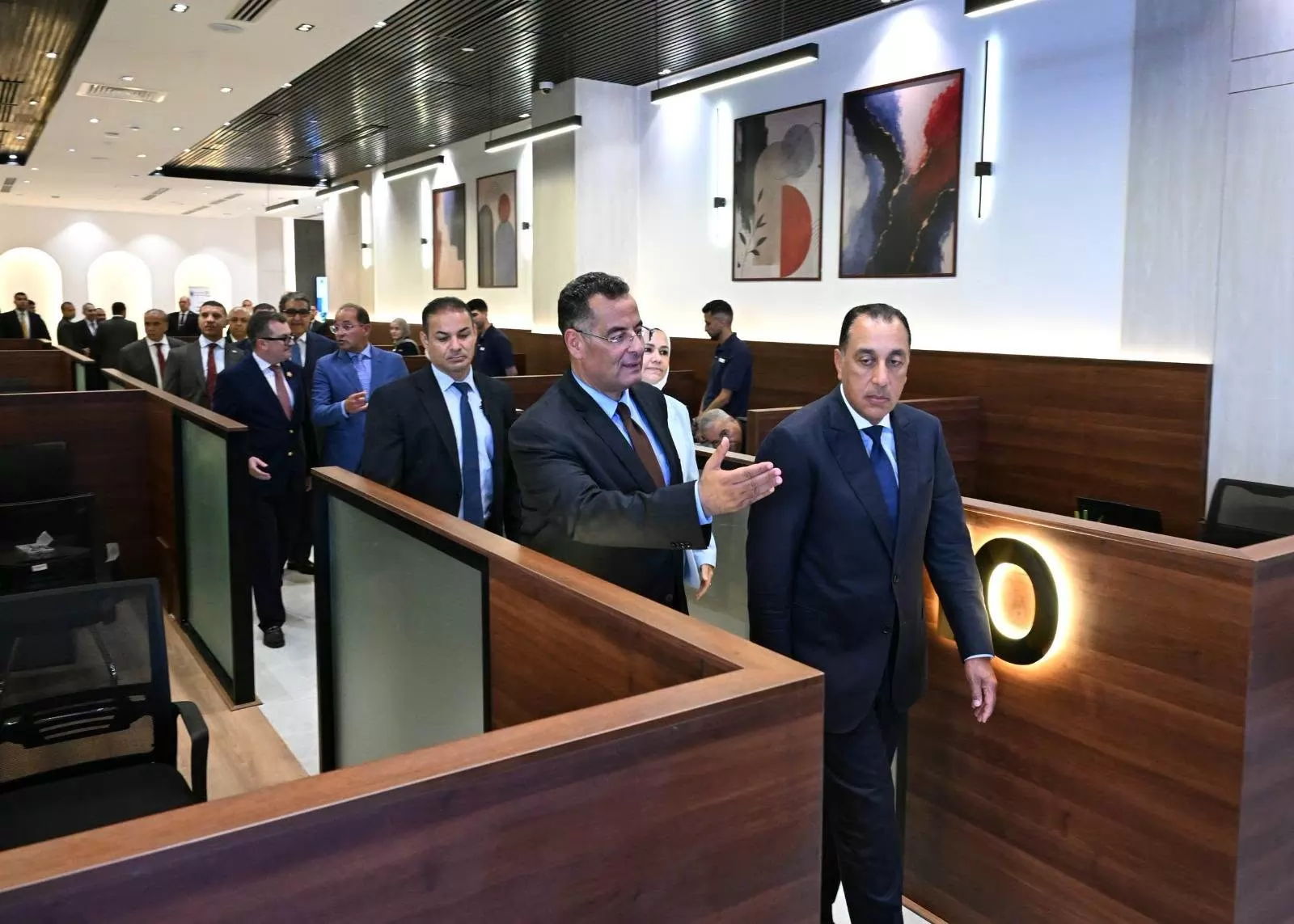 رئيس الوزراء يطلق تطبيق خدمات التصرفات العقارية بالعلمين الجديدة