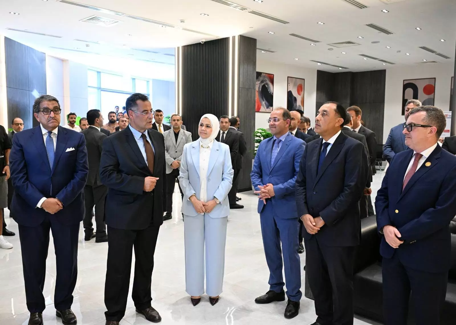 رئيس الوزراء يطلق تطبيق خدمات التصرفات العقارية بالعلمين الجديدة