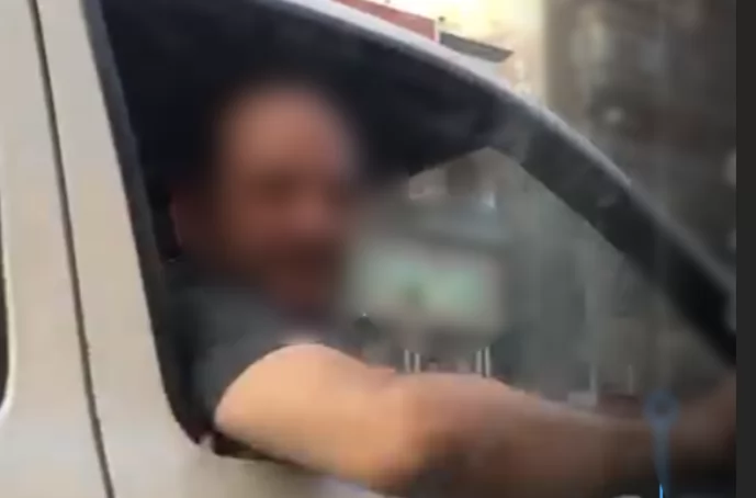 الداخلية تكشف ملابسات فيديو سيارة البيك أب: ضبط المتهمين 