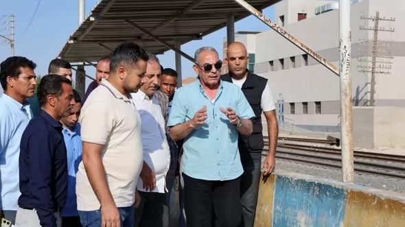 محافظ الإسماعيلية يتفقد مستوى الخدمات في أبوصوير..صور