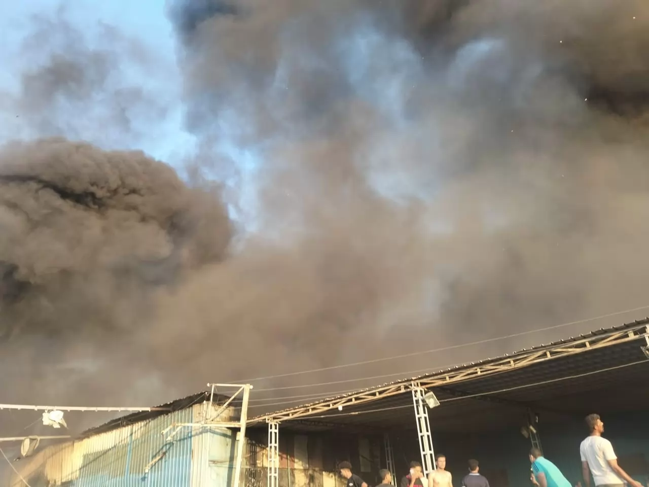  اصابة 14 عامل فى حريق هائل بمحطة تصدير موالح بالشرقية