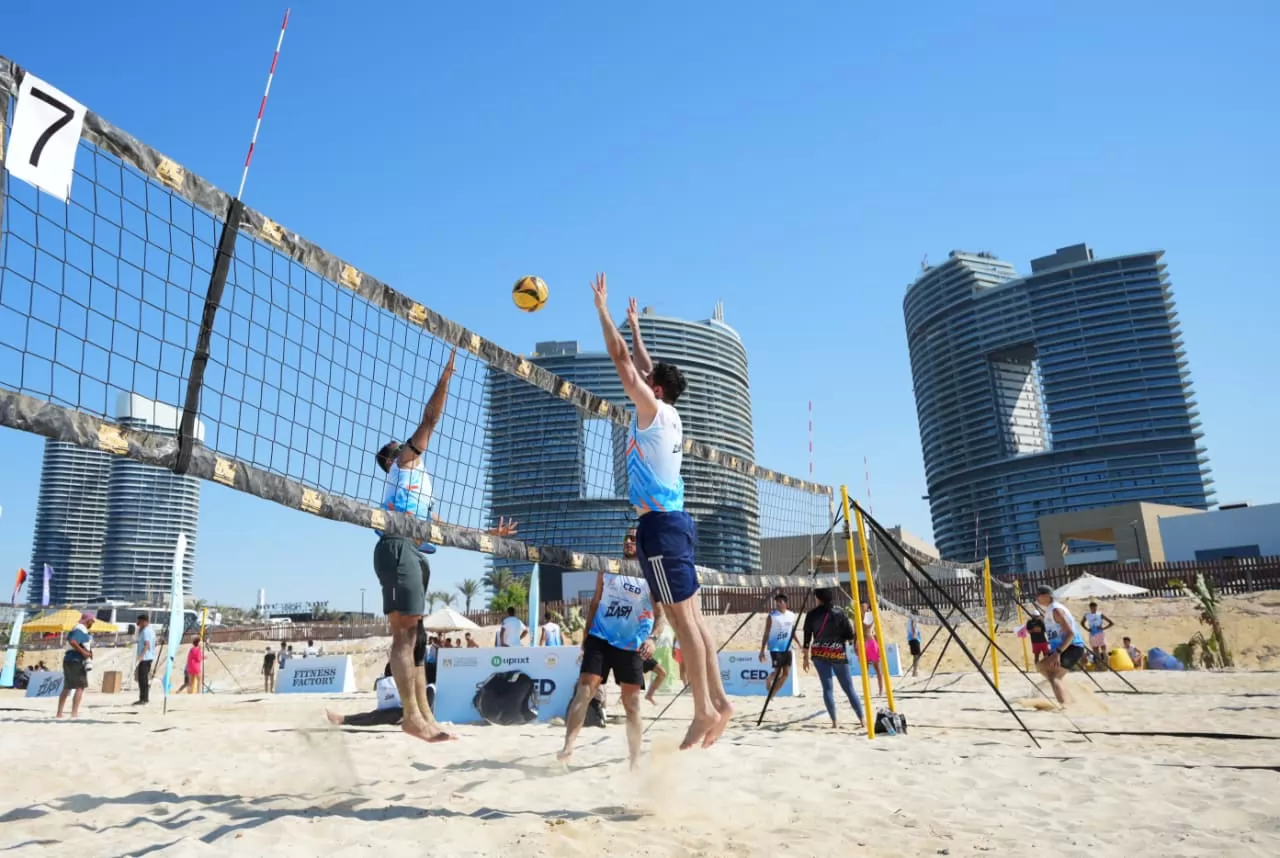العلمين الجديدة تستضيف بطولة Sportival على الشاطئ .. صور