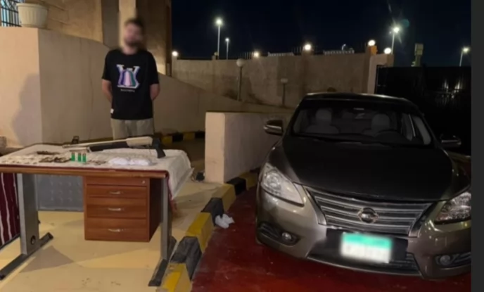 ​ضبط صاحب منشور كاذب بالعبور.. والجاني يسقط ببندقية ومخدرات