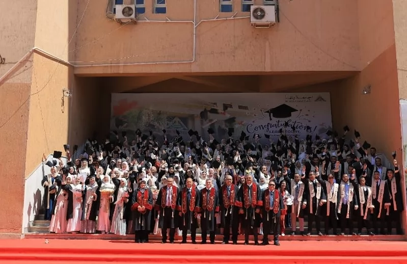 جامعة بنها تحتفل بتخريج دفعة جديدة من طلاب كلية الزراعة بمشتهر