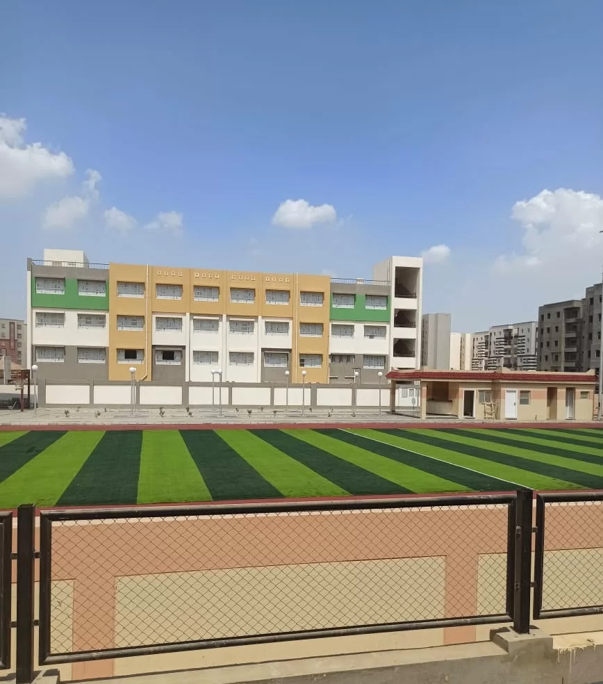 الإسكان تنهي تنفيذ مدرسة وطريق جديد بحدائق أكتوبر