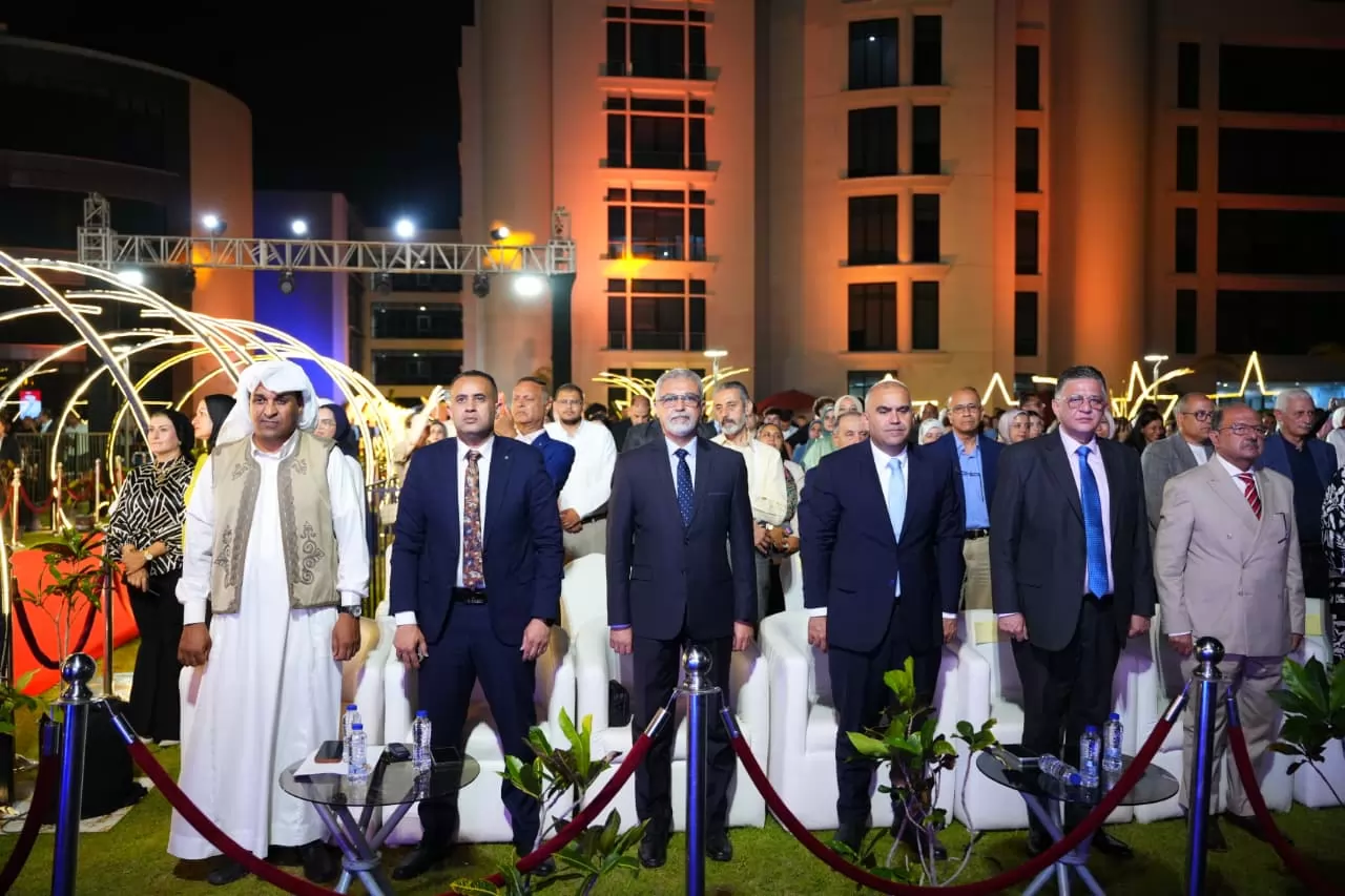 تخرج أول دفعة طب بالأكاديمية العربية بالعلمين الجديدة