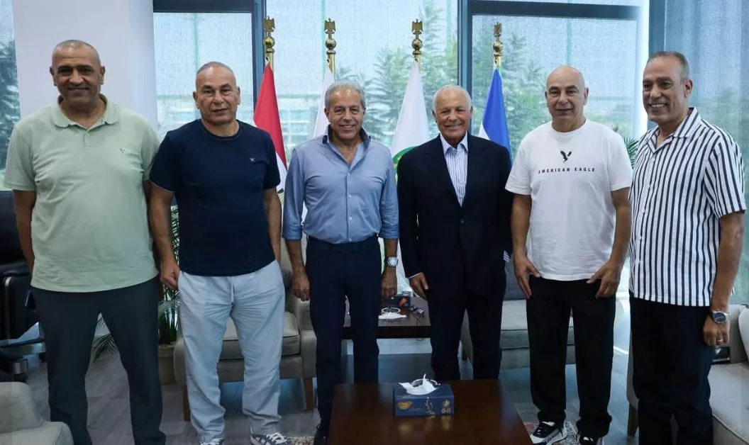 بقيادة التوأم..تجديد عقد الجهاز الفني لمنتخب مصر حتى 2030