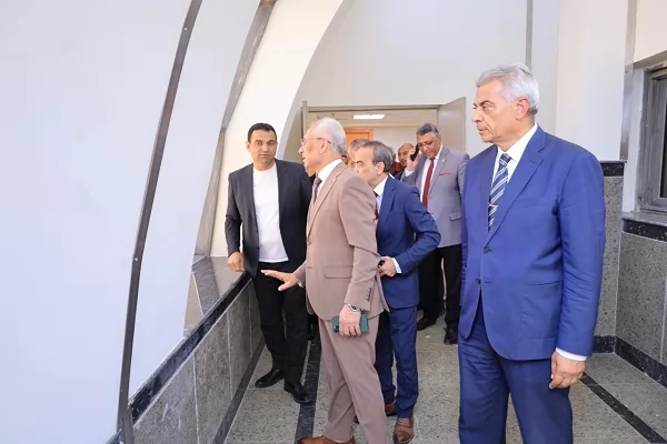 بدء التشغيل التجريبي لأكبر مجمع طبي  للعمليات الجراحية بالمنيا