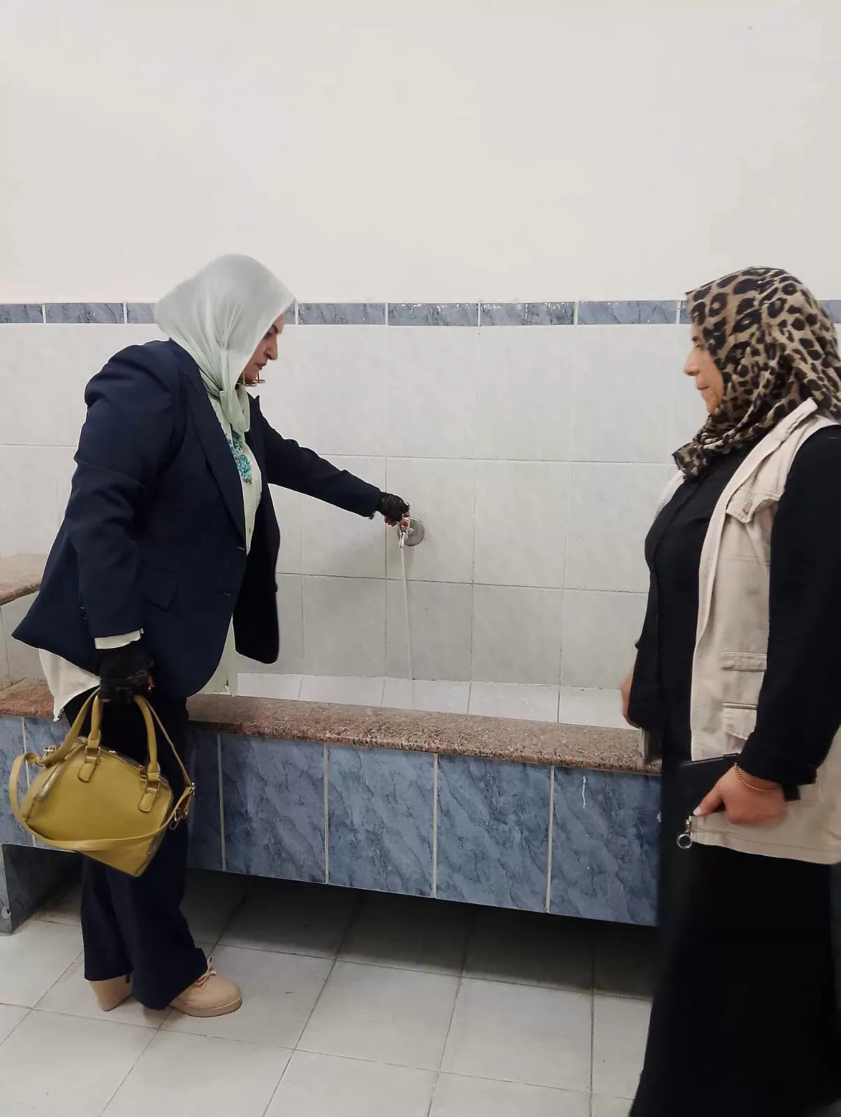 وكيل تعليم الإسماعيلية تتفقد استعدادات مدارس أبوصوير للعام الجديد