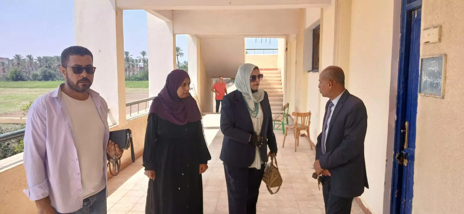 وكيل تعليم الإسماعيلية تتفقد استعدادات مدارس أبوصوير للعام الجديد
