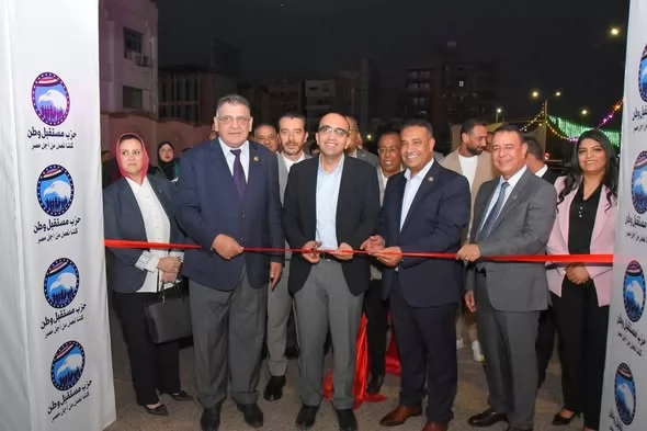 افتتاح معرض مستقبل وطن للمستلزمات المدرسية بالإسماعيلية..صور