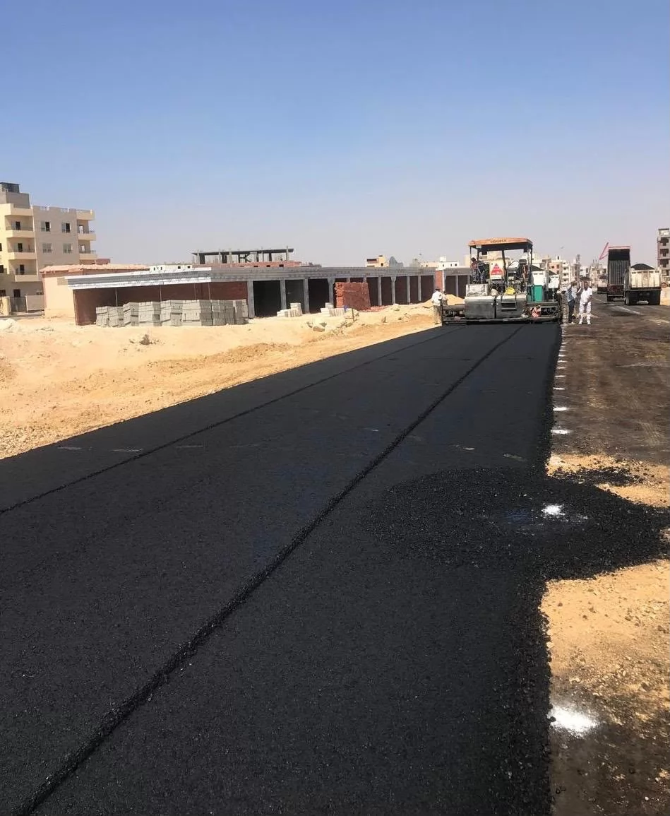 وزيرة الإسكان تتابع أعمال الطرق والمرافق والخدمات بمناطق «بيت الو
