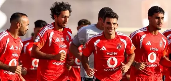الأهلي بـ دكة بدلاء 5 نجوم أمام أبو قير للأسمدة