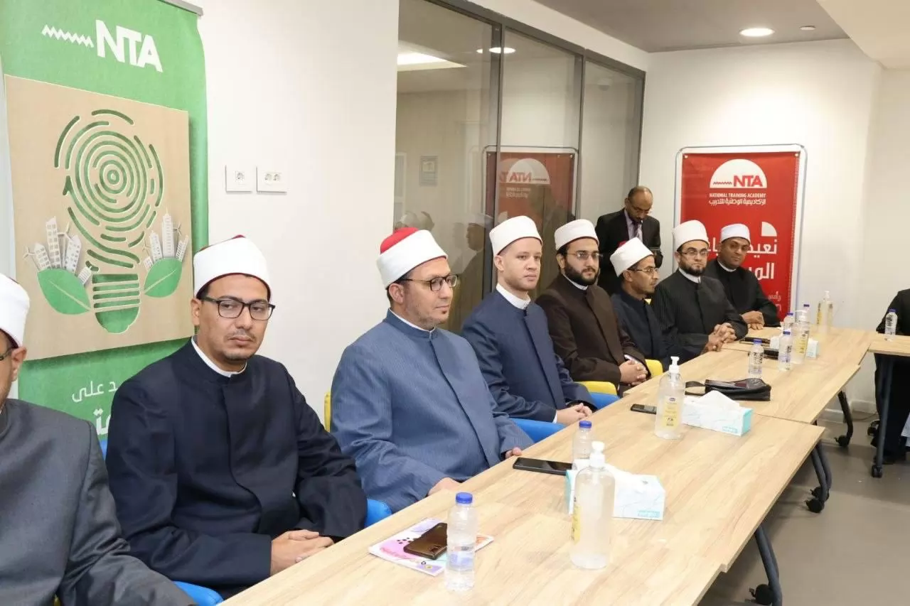 اسامة الأزهري: نعمل على إعداد كوادر علمية وإدارية شديدة التميز 