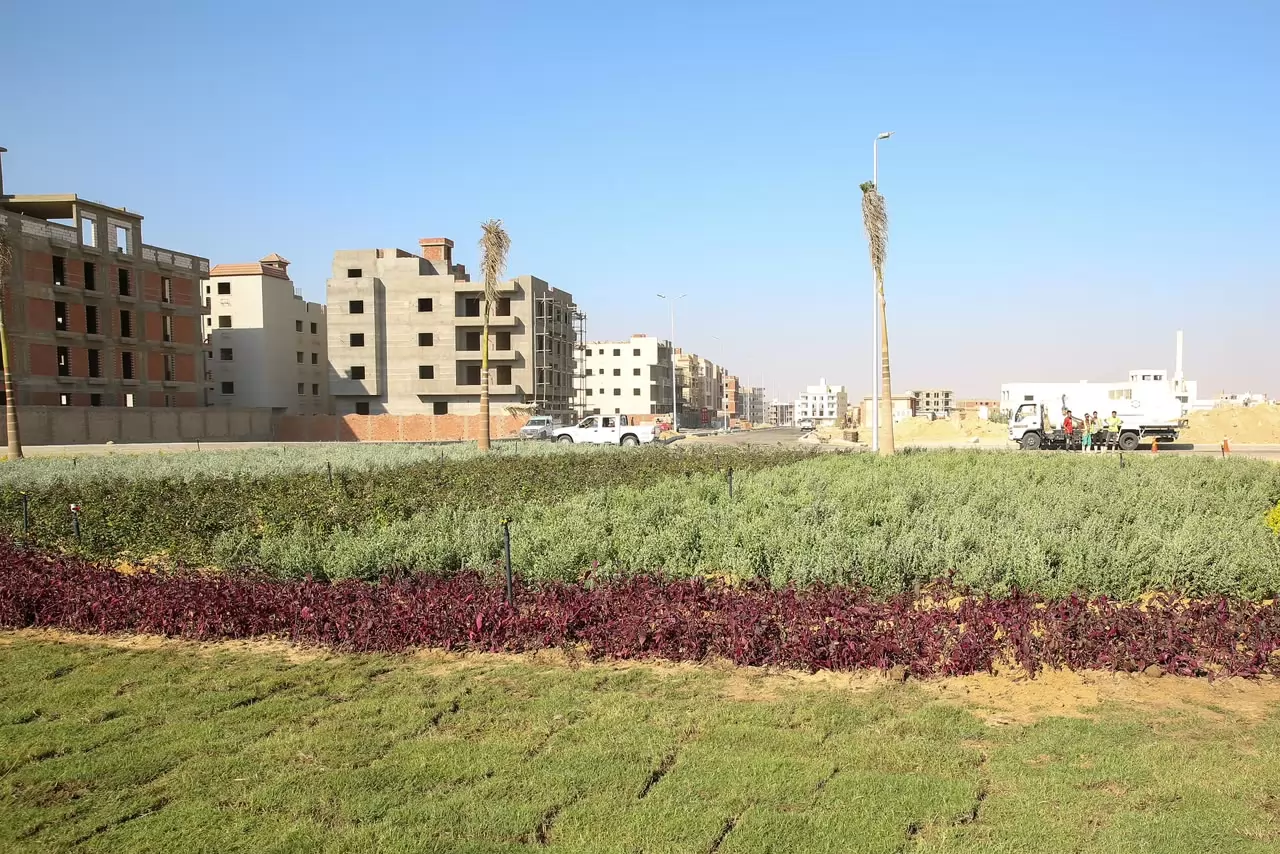 وزيرة الإسكان تتفقد أعمال التنمية ورفع الكفاءة بمنطقة «بيت الوطن»