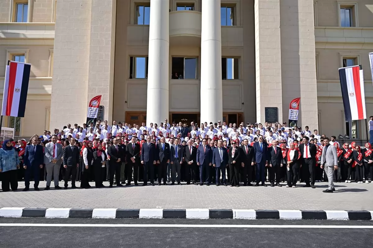 رئيس جامعة القاهرة الأهلية يفتتح العام الدراسي الجديد2026/2027