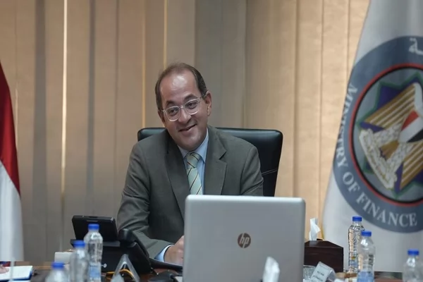 وزير المالية: بناء «شراكة الثقة» مع المجتمع الضريبي.