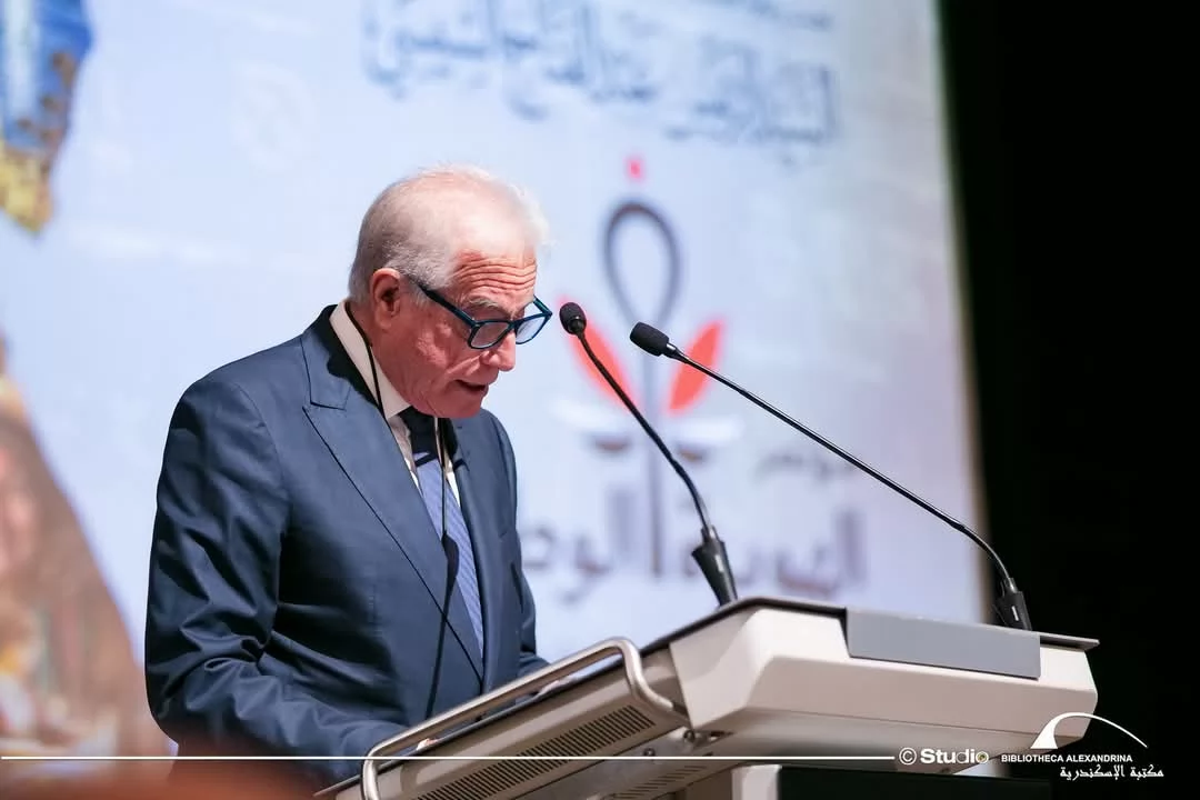 عبدالبارى يشارك في مؤتمر «الهوية الوطنية..جذور راسخة ورؤية متجدد»