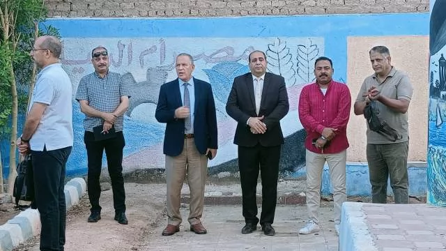 مدير تعليم أسيوط يتفقد 6 مدارس بأبنوب