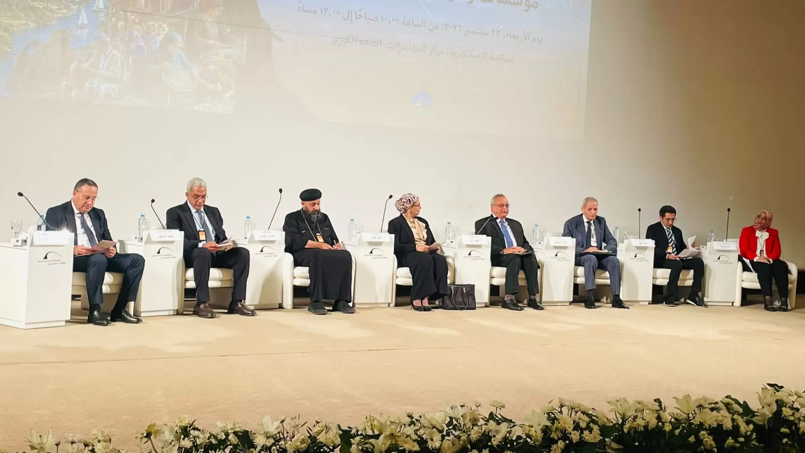 وزير التعليم العالي يتفقد مقر جامعة سنجور ببرج العرب بالإسكندرية