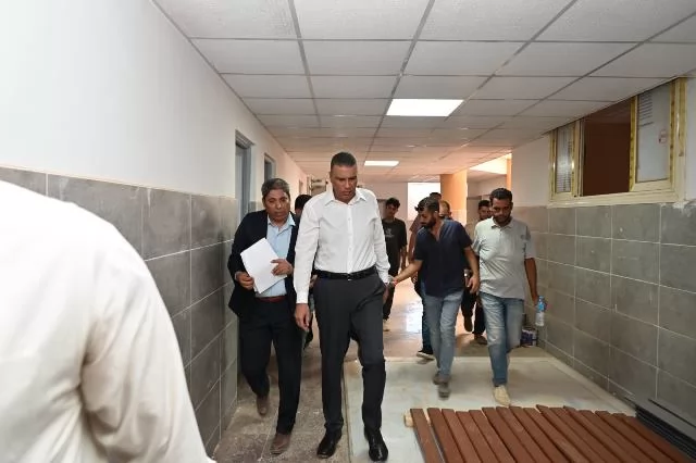 محافظ جنوب سيناء يتفقد المدرسة الدولية بشرم الشيخ