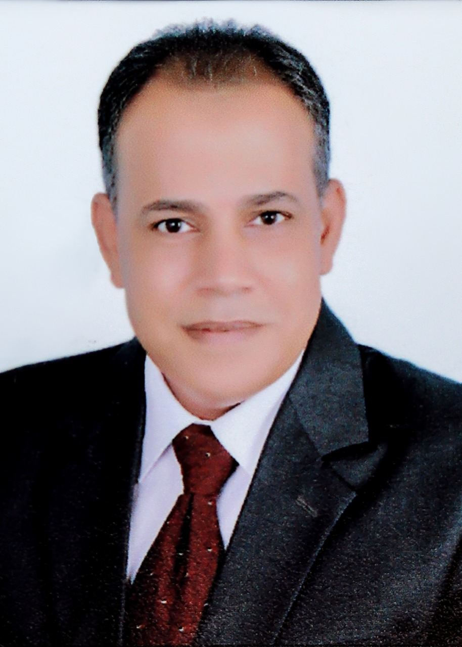 جامعة السويس تهنيء الطالب عمر  سلام  لفوزه في مسابقة المؤتمر الدولي لتكنولوجيا البترول