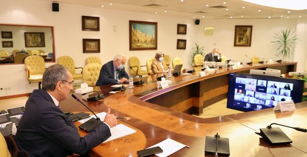 جانب من اللقاء