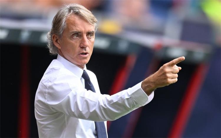 الإيطالي روبرتو مانشيني مدرب السعودية